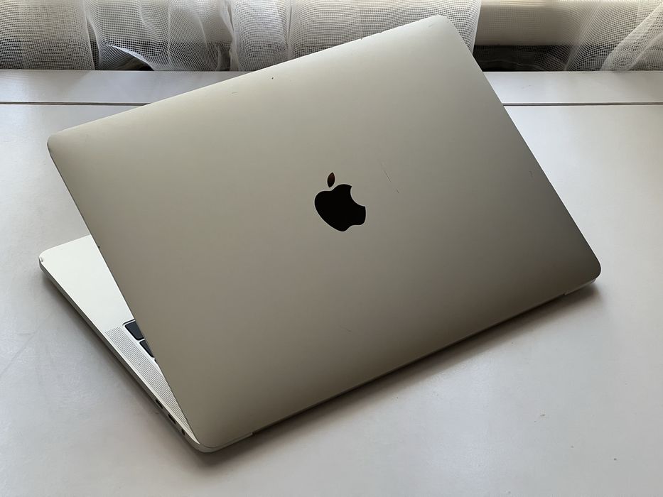 MacBook Pro 2018/2019 i5/16/512gb | АКБ 91%