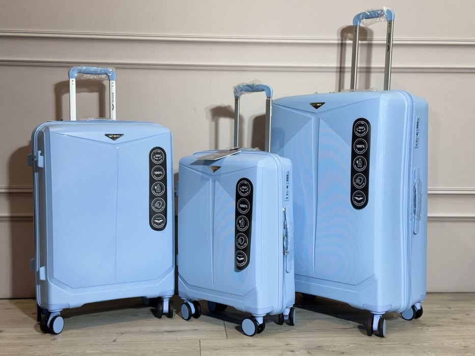 Чемодан чемоданы валіза WINGS  CKT01 100% поліпропілен Польша оригінал