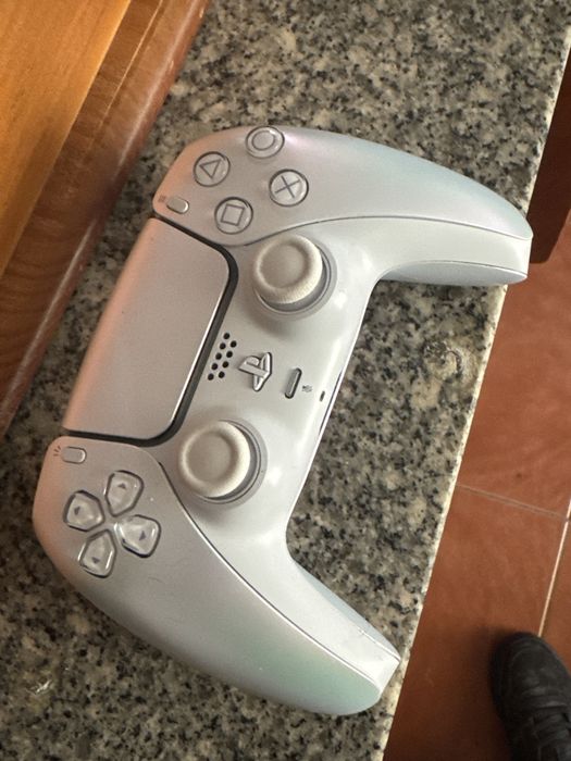 Comando ps5 pearl