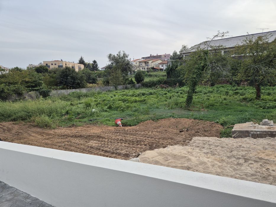 Vendo lote terreno centro Arrifana