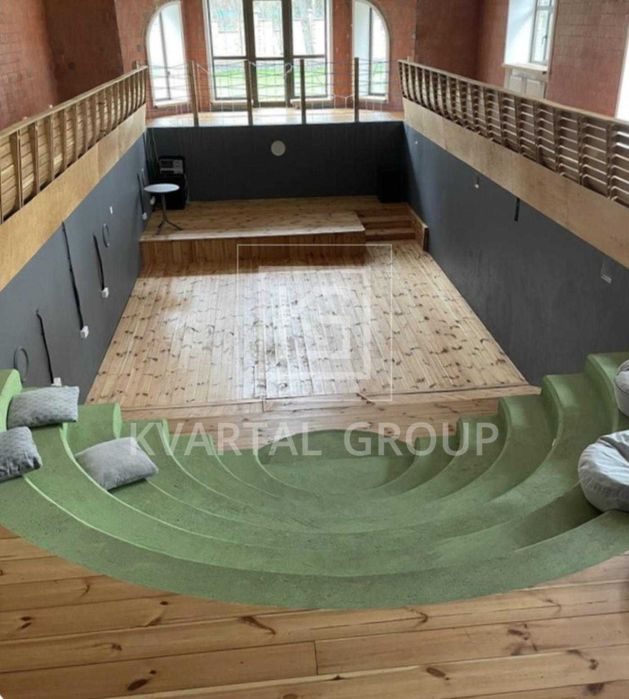 Розкішна резиденція 1087 м² з озером та повною автономією, 45 соток