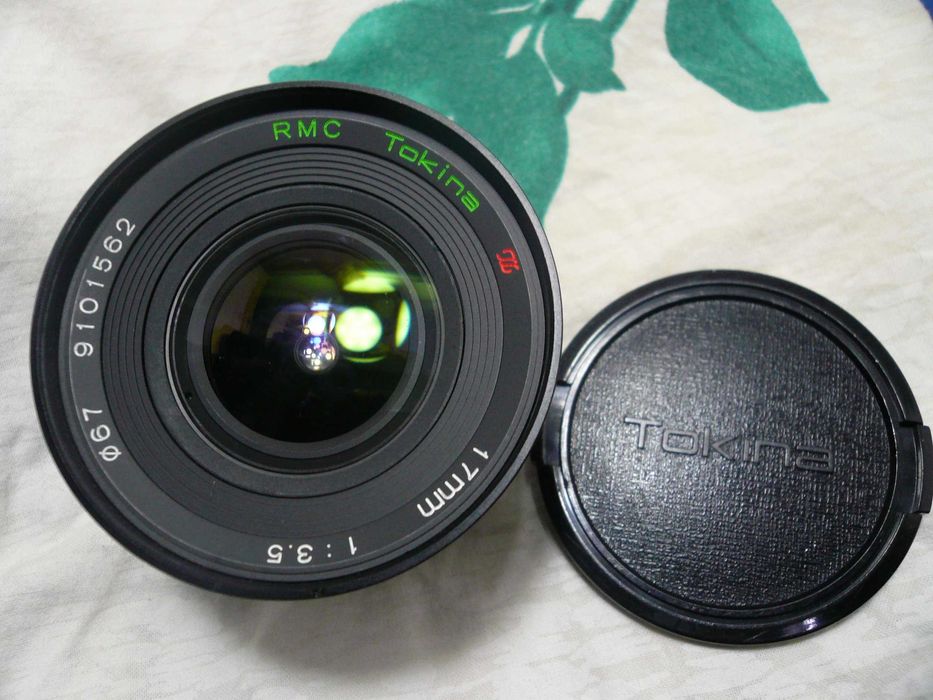 Tokina RMC 17mm F3.5 під Pentax.