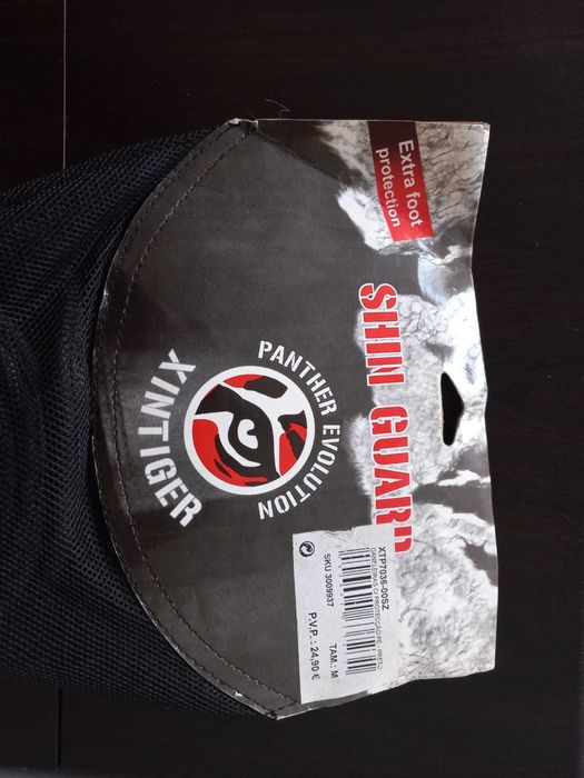 Caneleiras de Boxe e Artes Marciais, novas e embaladas