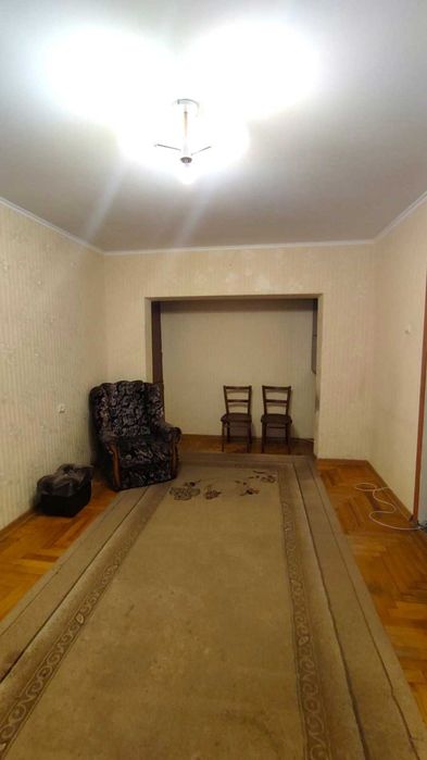 Продажа 2-х комнатной на Песках, 2й микрорайон