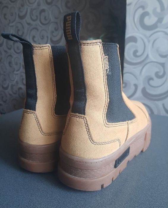 Женские кроссовки  Puma и Nike air Force