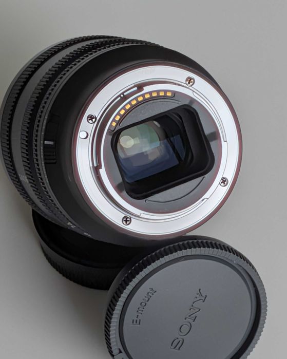 SONY Objetiva 24-50 mm f/2.8 G