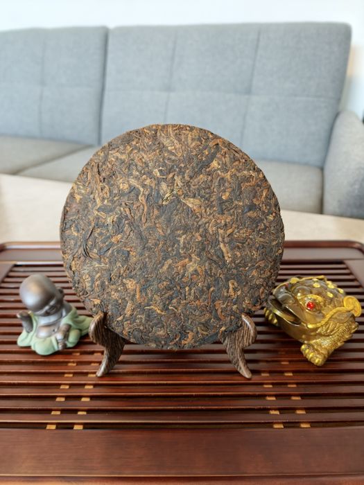Shu Pu-erh Long Bing 2019 357g Yunnan Herbata