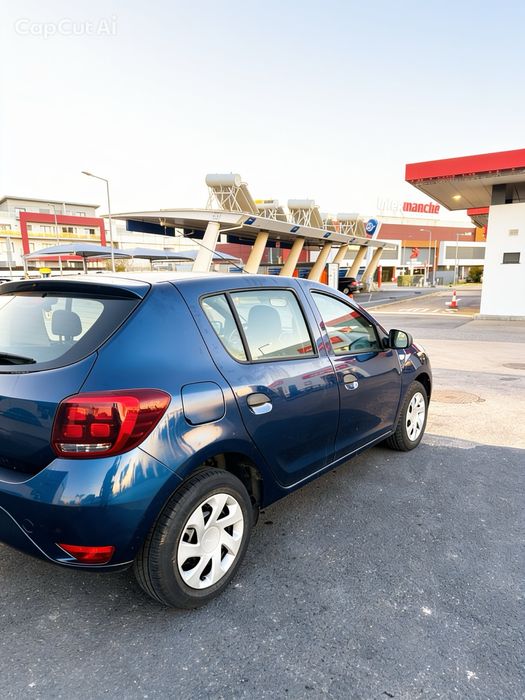 Dacia Sandero 25.000Kms Novo — photo 4