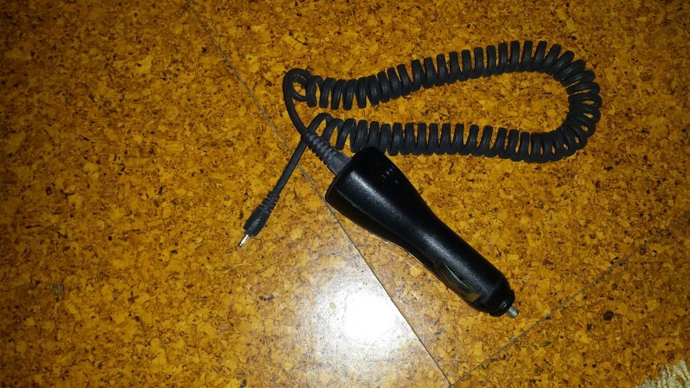 Mobile phones, cables, webcams, devices for connecting to computers64750583076098124