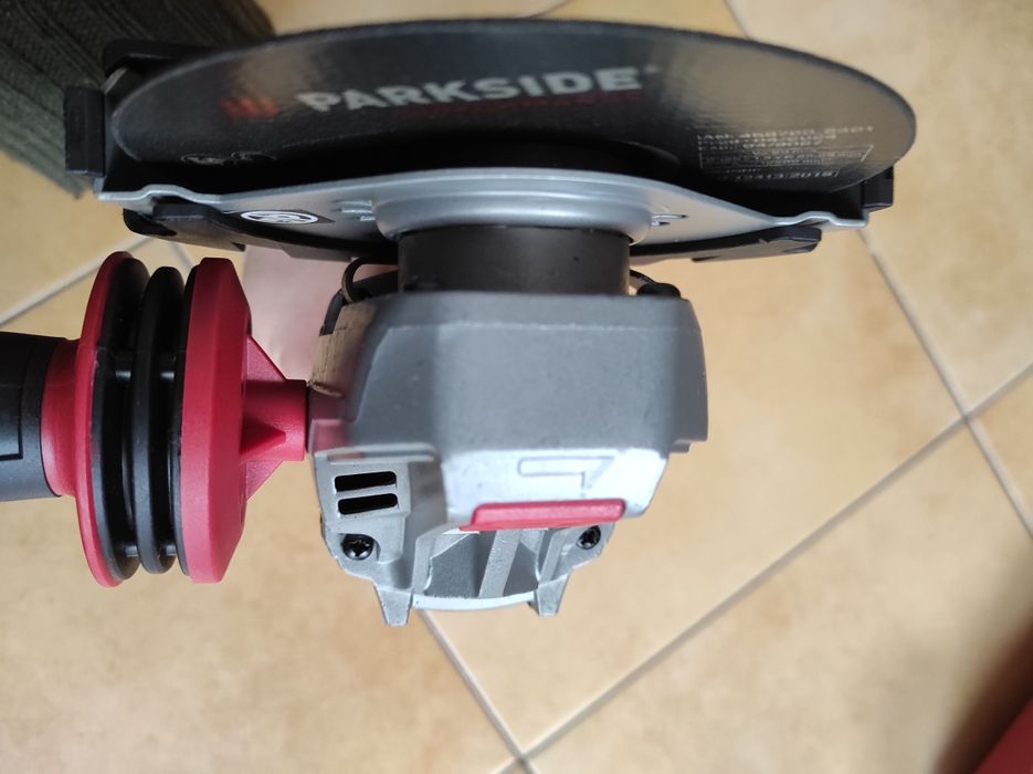 2024 рік Болгарка акумуляторна НІМЕЧЧИНА Parkside PWSAP 20-Li F6 УШМ