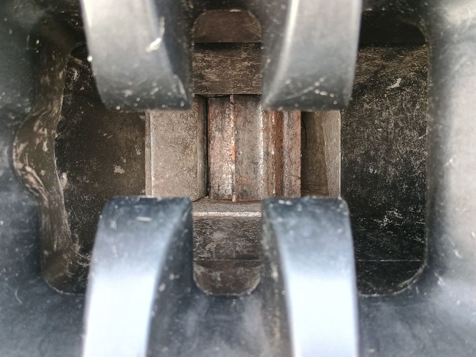 Rozdrabniacz Bosch do gałęzi. Stan bdb.