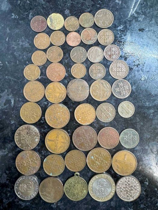 Coleção de Moedas Antigas e Históricas (Réis, Escudos, Etc) Anuncio 02