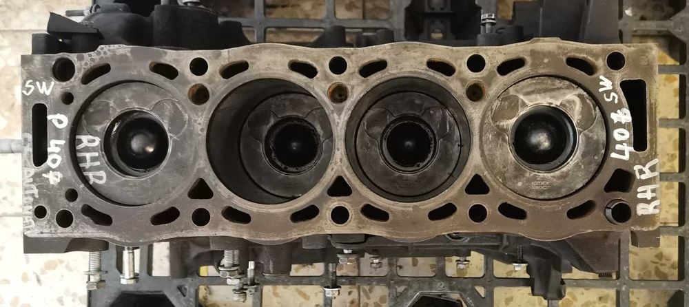 bloco motor Peugeot 407 sw RHR
