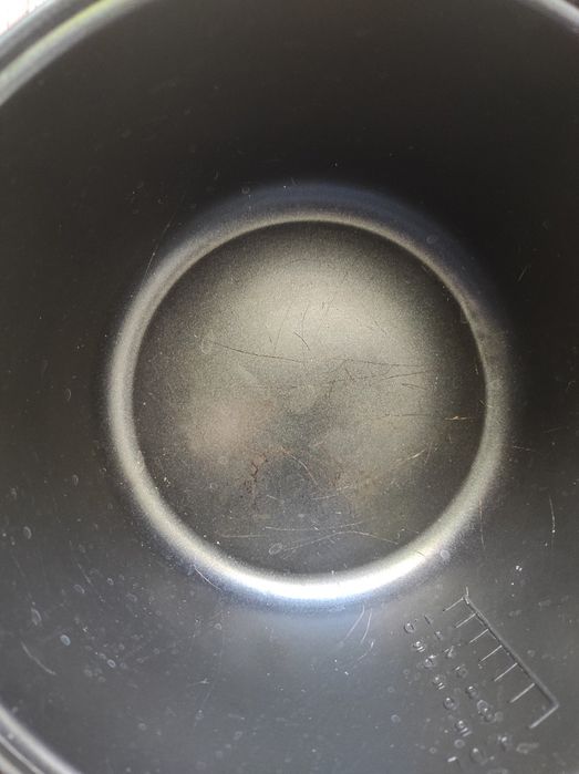 Чаша для мультиварки 4 л.