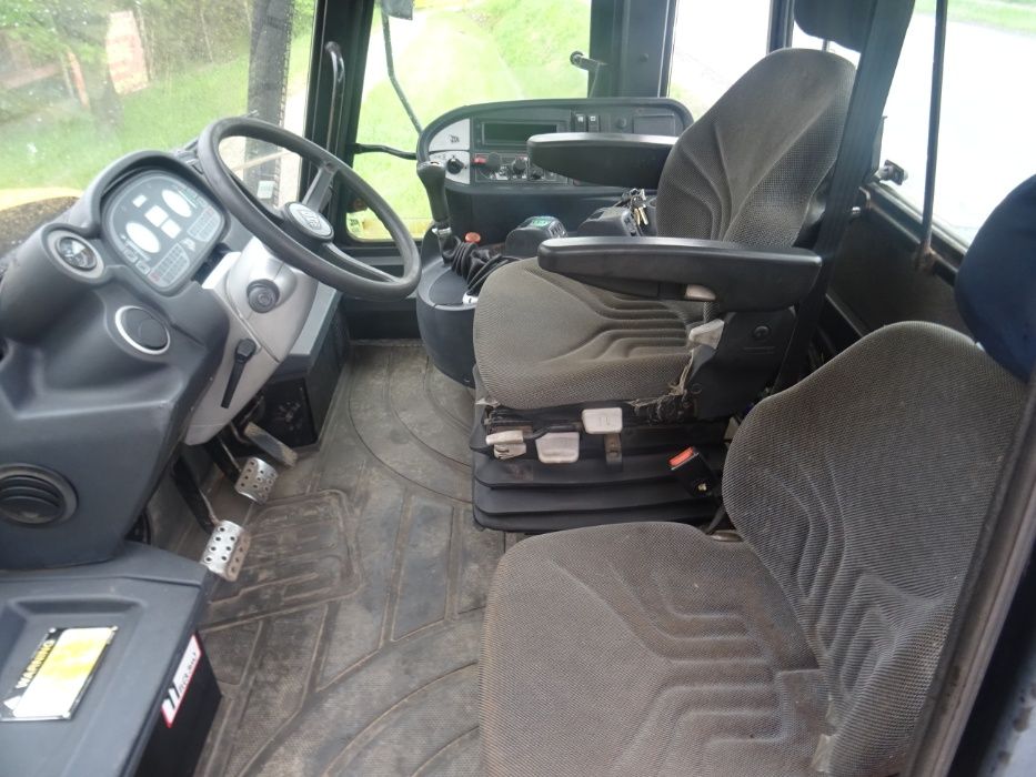 Ciągnik JCB FASTRAC 3220 PLUS. JCB 3220. 230 KM ,65 KM/H. JCB 3220