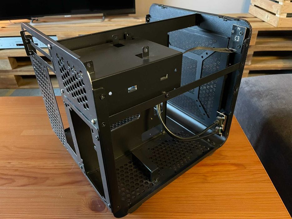Obudowa Raijintek Metis Evo AL (Mini-ITX)