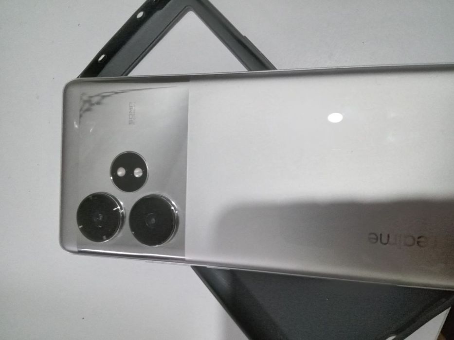 Realmi gt neo 6 12/256  обмен