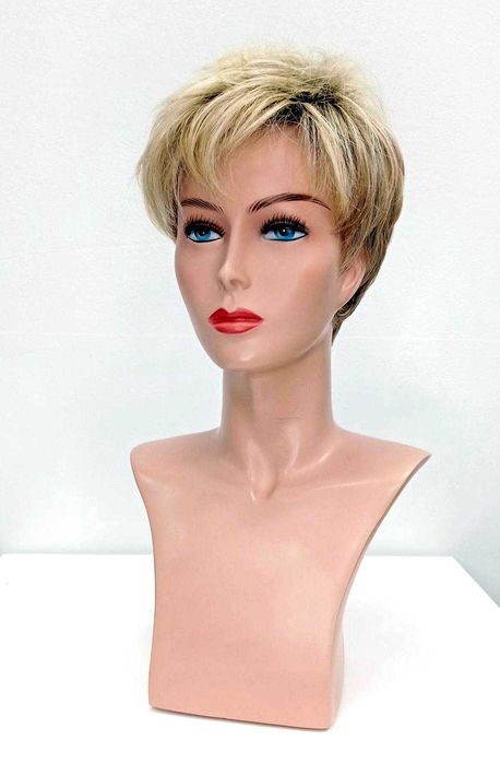 Peruka z włosów syntetycznych termoodpornych Radom