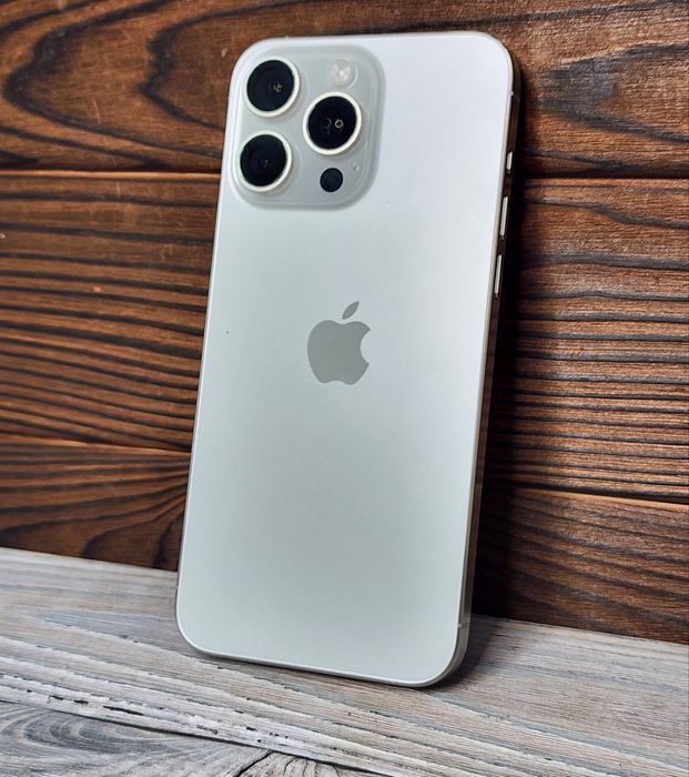 iPhone 15 pro max 256gb Silver eSIM 540$ магазин