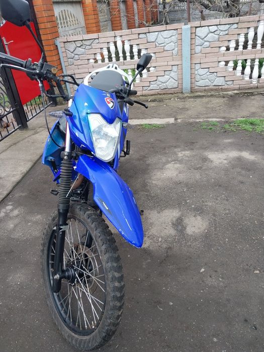 Мотоцикл Spark SP200D-26