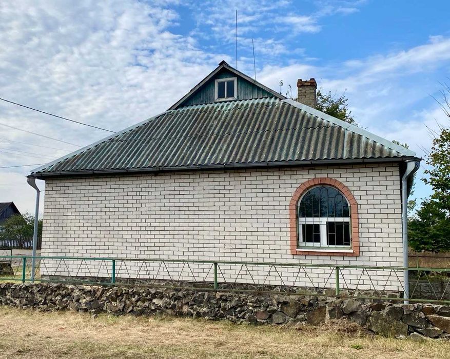 Продаж: земля + будівля «Магазин» — с. Чудля, Рівненська обл.