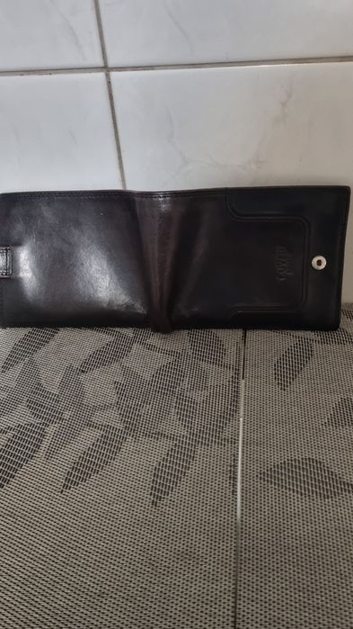 Wielofunkcyjny portfel skórzany Coveri World..