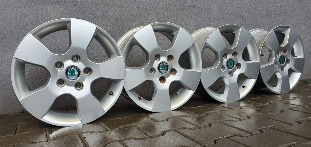 15 5x112 skoda octavia.