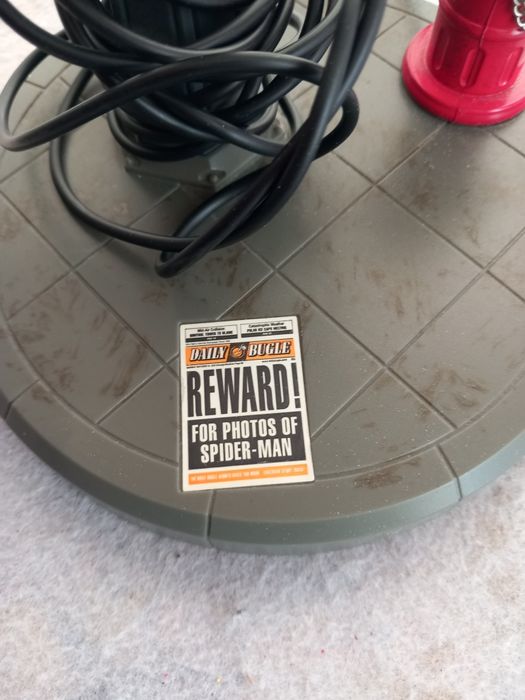 Candeeiro oficial de Marvel homem aranha