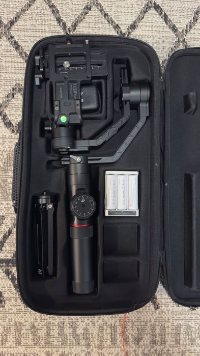 Gimbal stabilizator zhiyun crane 2
