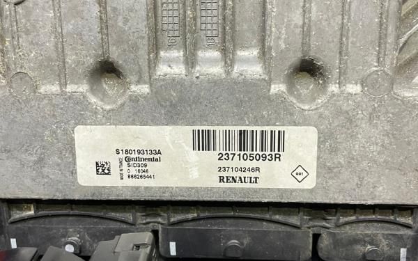 Centralina motor / ECU RENAULT Master III (FV)