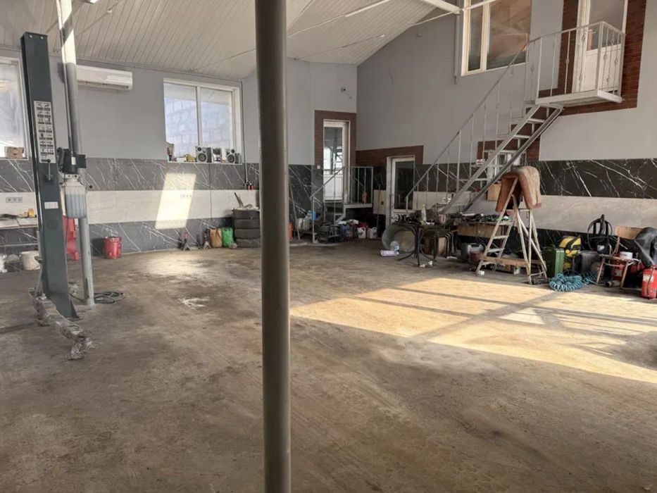 Оренда готового СТО 200 м² на Тернопільській трасі