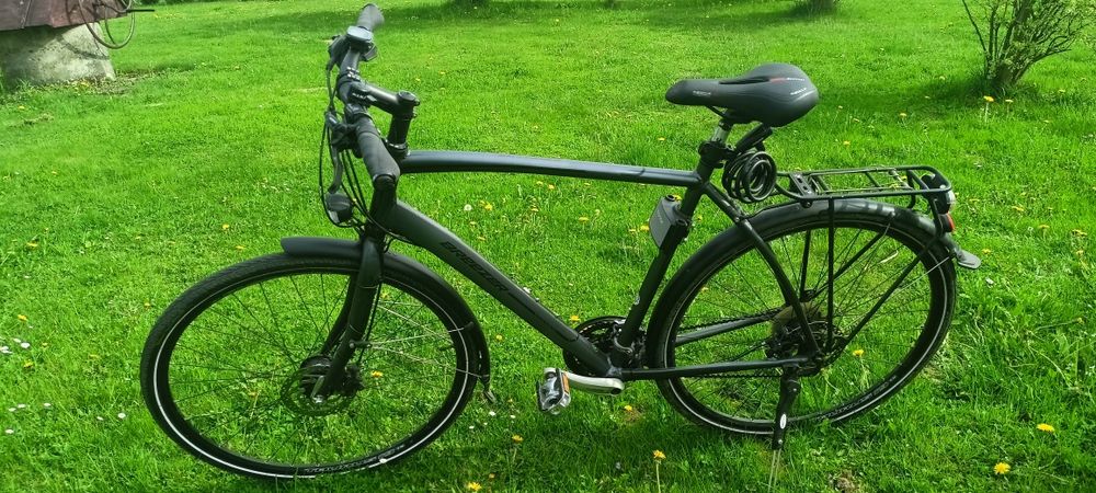 Rower trekkingowy szosowy Breezer Libberty Lite