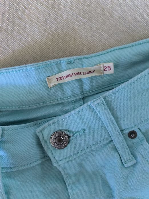 Джинсы Levis W25 оригинал женские голубые скинни