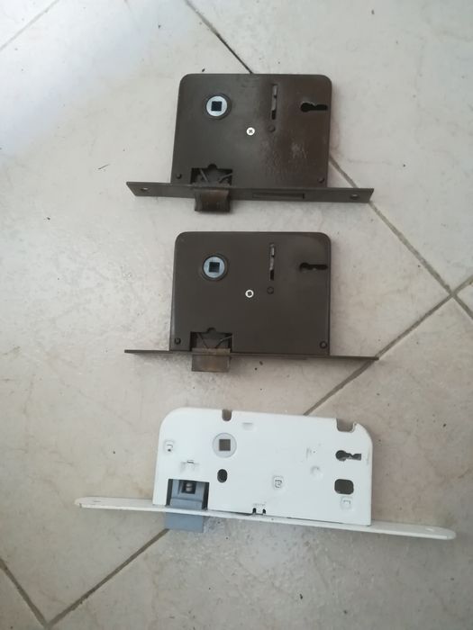 Fechaduras de embutir