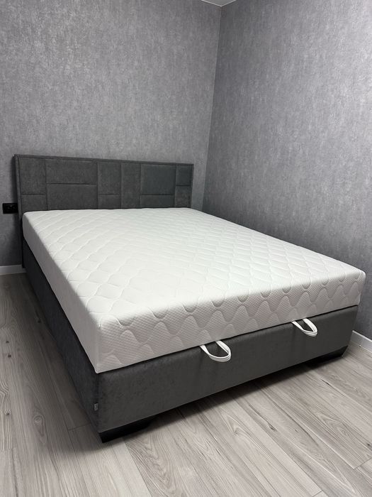 Ліжка з вбудованими матрацами, дешево, двоспальні, з нішою