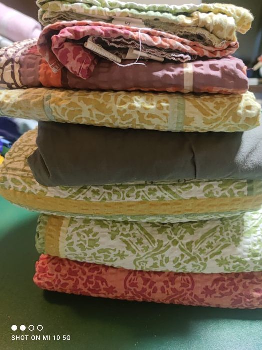 Pościel prześcieradła obrusy