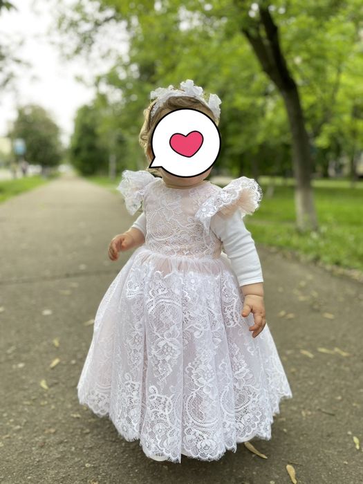 Нарядна сукня на один рік  Святкове плаття Пишна сукня