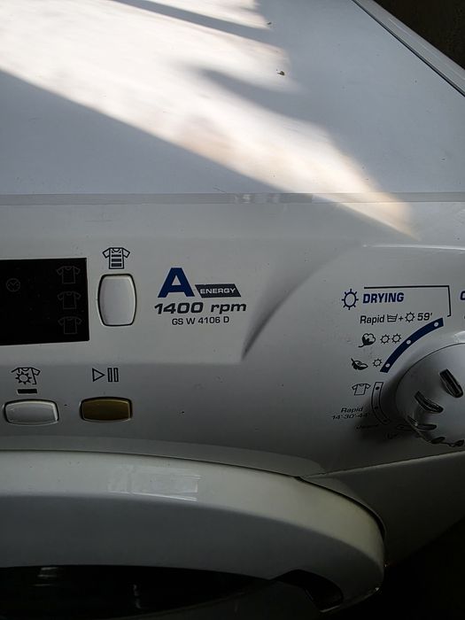 Máquina de lavar e secar roupa 10kg/6kg