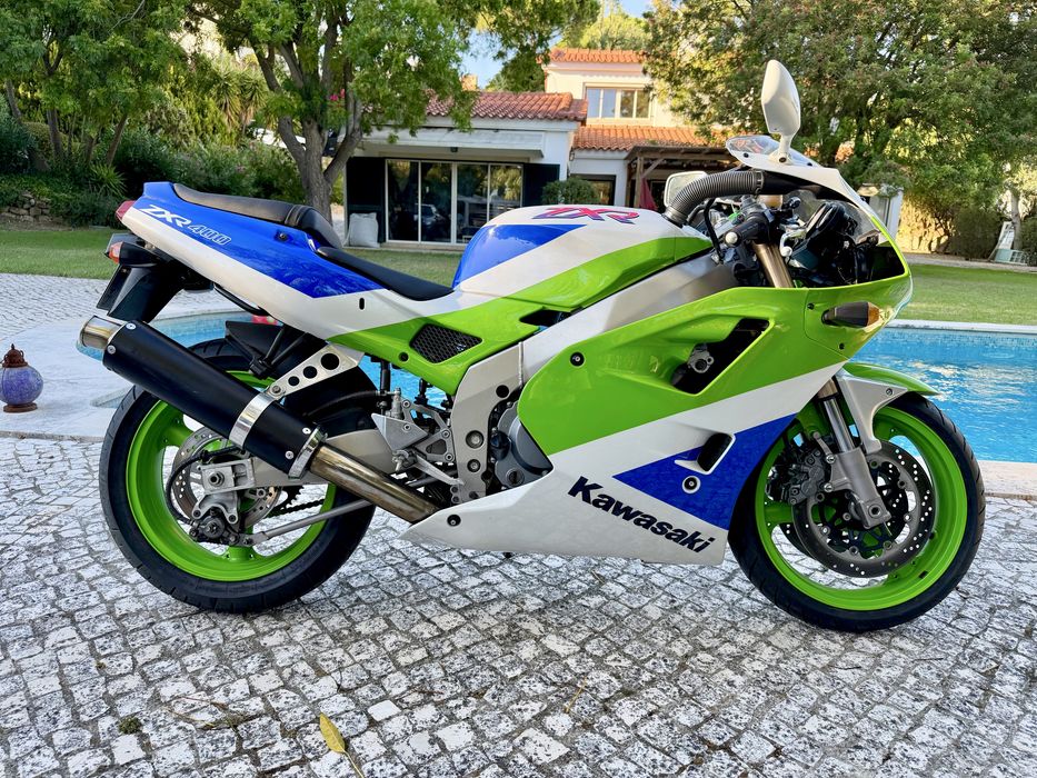 Kawazaki ZXR 400