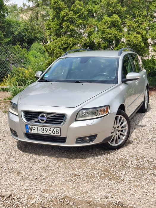 Volvo V50