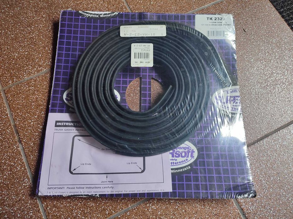 Plymouth Barracuda 1967-69 komplet nowych uszczelek szyb drzwi etc...