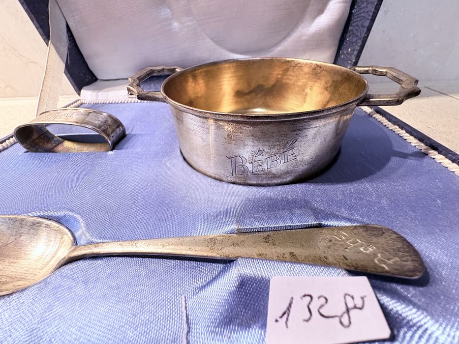 Lindo conjunto em prata portuguesa - prenda tradicional de baptizado