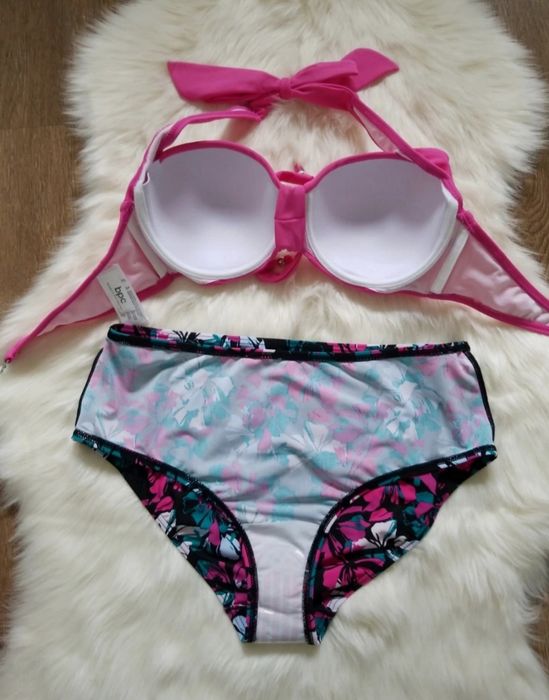 Strój kąpielowy Roz42(80B)