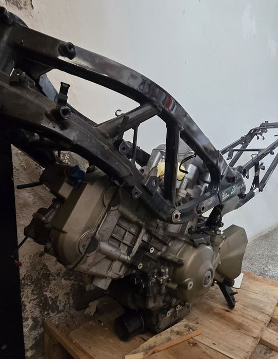 Honda varadero quadro e motor