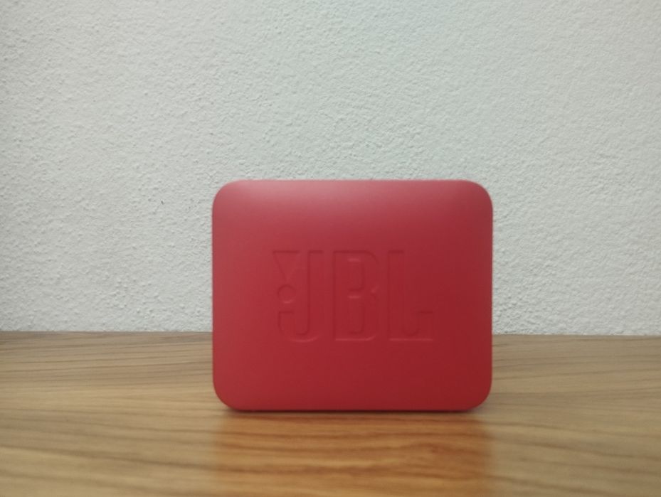 Coluna JBL portatil