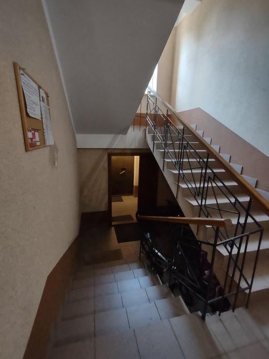 Продаж 3 -кімн новобудови .центр міста Київська