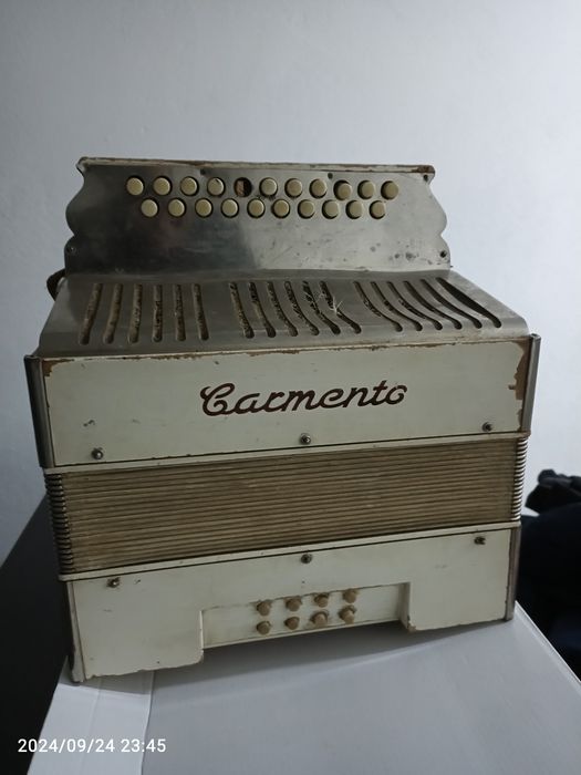 Concertina Carmento - 8 baixos
