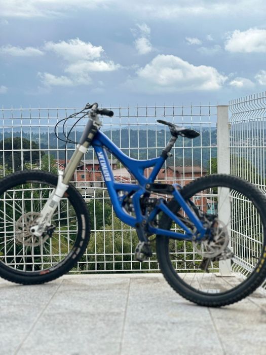 Specialized demo 8