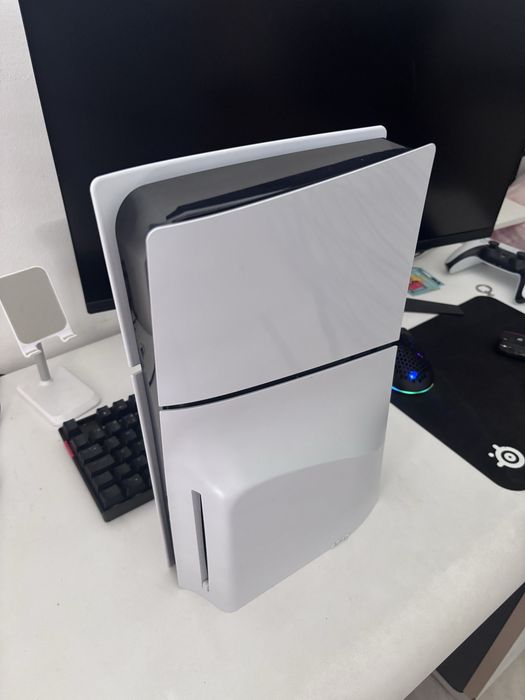 PS5 Slim Standard 1TB (Com Leitor de Discos) - Como Nova