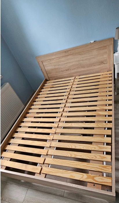 Łóżko sypialniane i 140x200